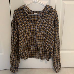 Aeropostale Cropped Plaid Button-Up